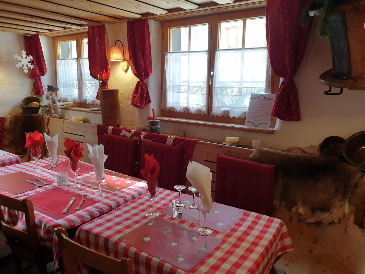 Auberge De L'Ours Вер-ль-Эглиз Экстерьер фото