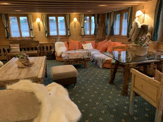 Auberge De L'Ours Вер-ль-Эглиз Экстерьер фото