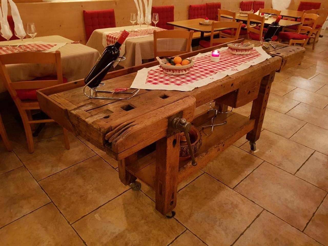 Auberge De L'Ours Вер-ль-Эглиз Экстерьер фото