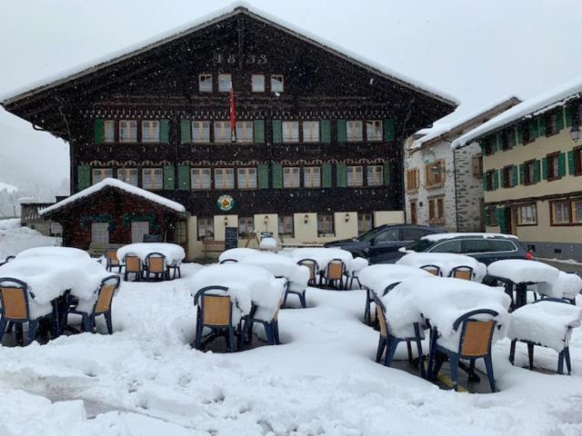 Auberge De L'Ours Вер-ль-Эглиз Экстерьер фото